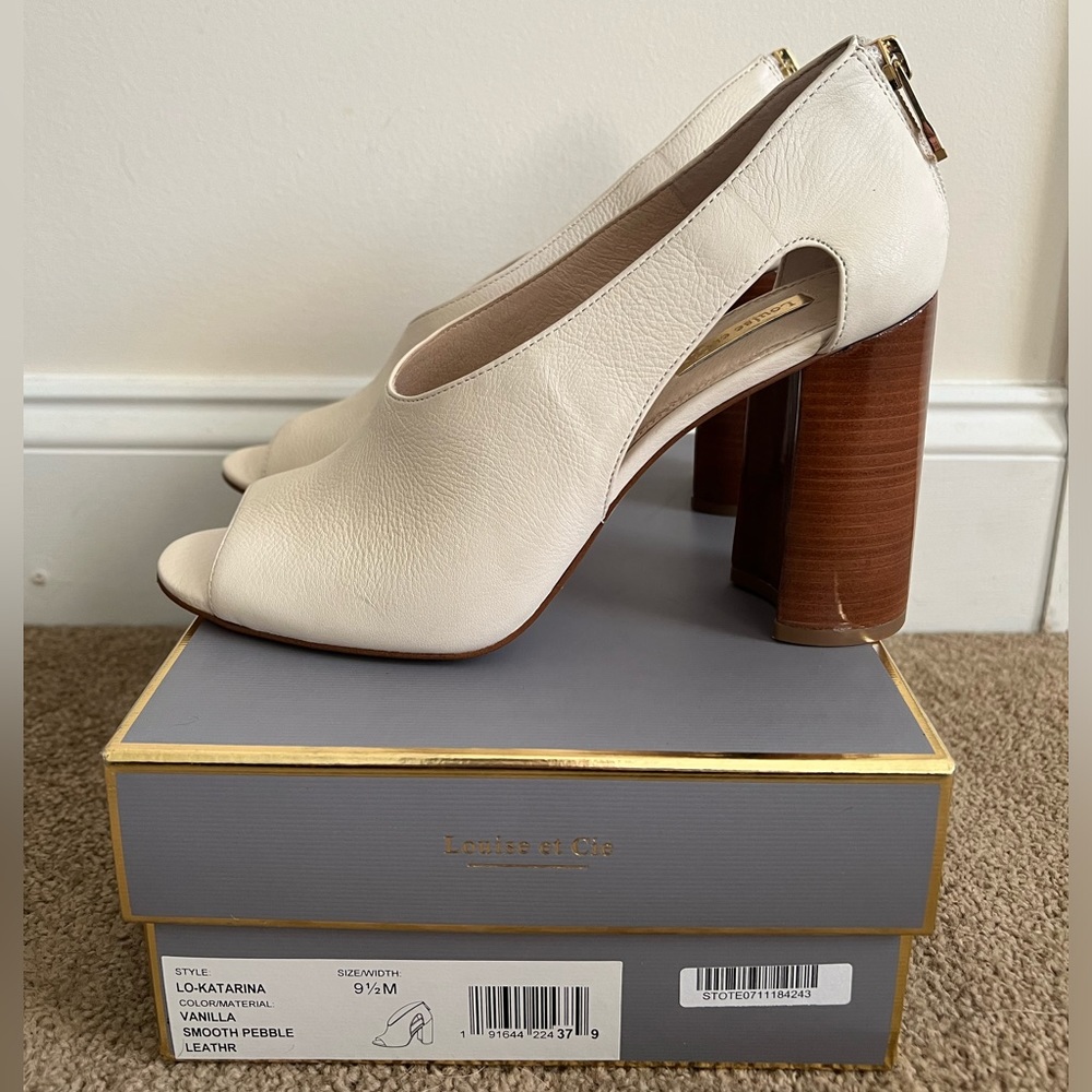 NIB – Louise et Cie Katarina Sandal – Vanilla Pebble Leather – Size 9.5M